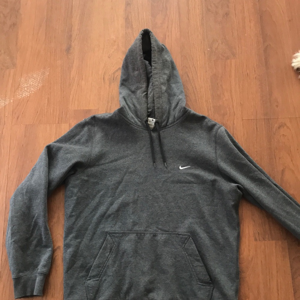 Nike pullover hoodie
